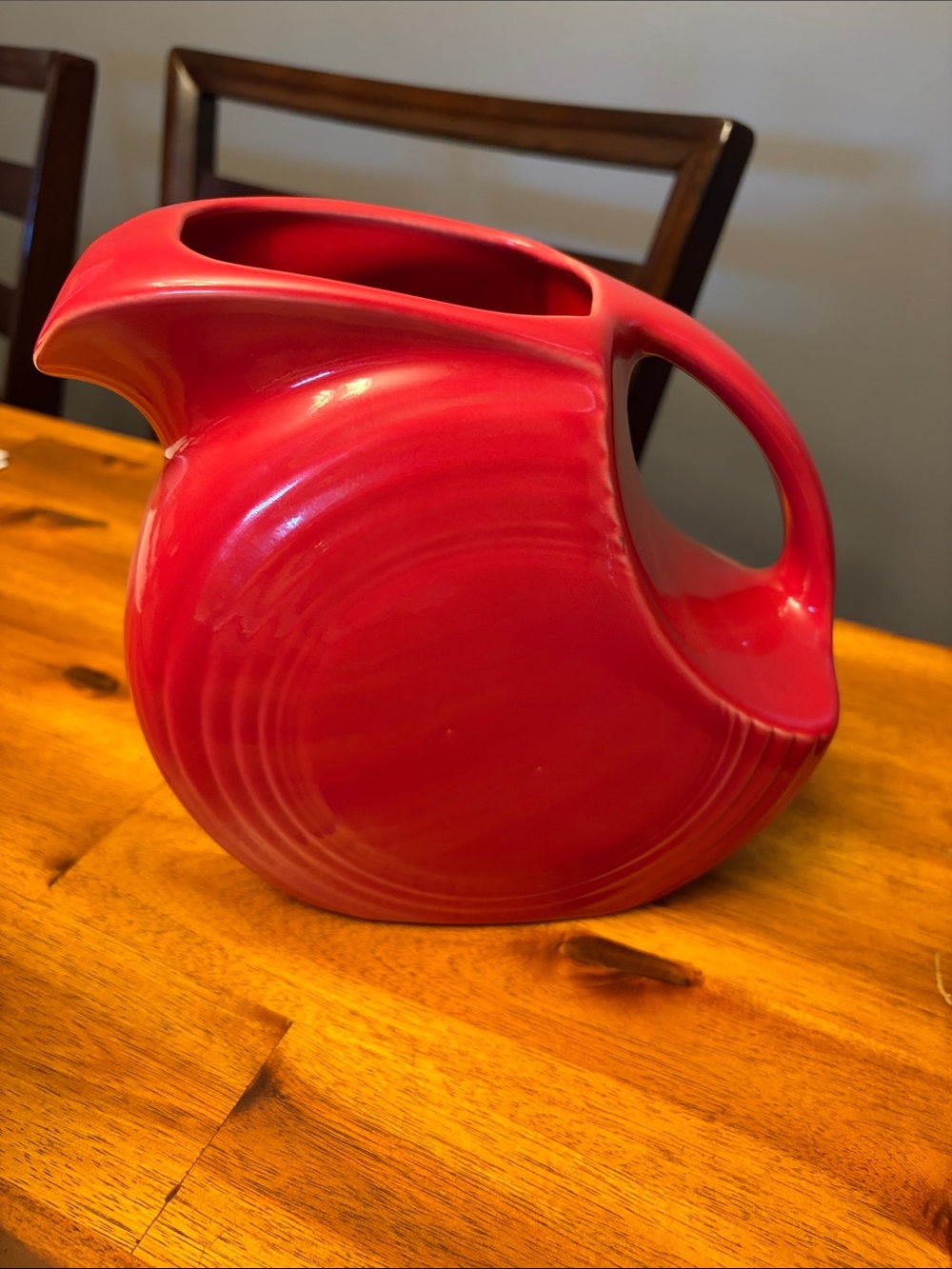 Fiesta Scarlet Red Disc Pitcher - Vibrant Ceramic Pourer
